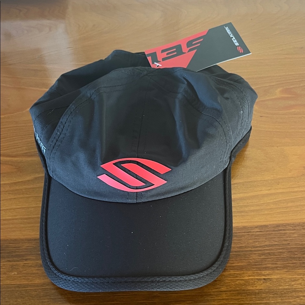 NWT Selkirk Core Hat